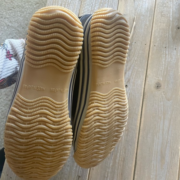 Shinobi Womens Sneakers! - Picture 4 of 6